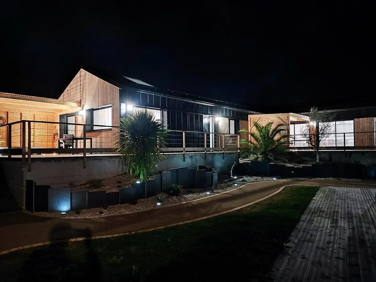 Les Suites Du Littoral - Gites Proche Mer - Piscine - Spa Plouezec Holiday home