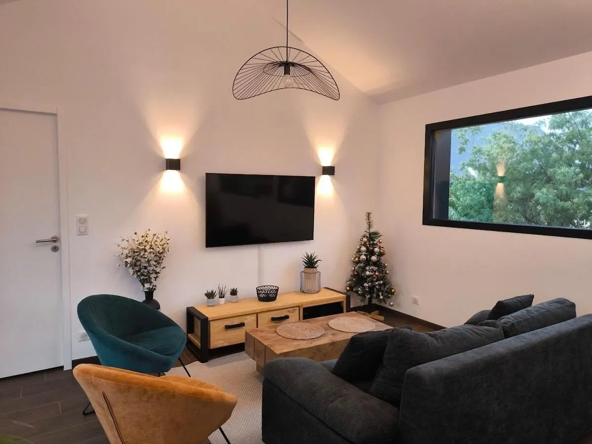 Les Suites Du Littoral - Gites Proche Mer - Piscine - Spa Plouezec Holiday home