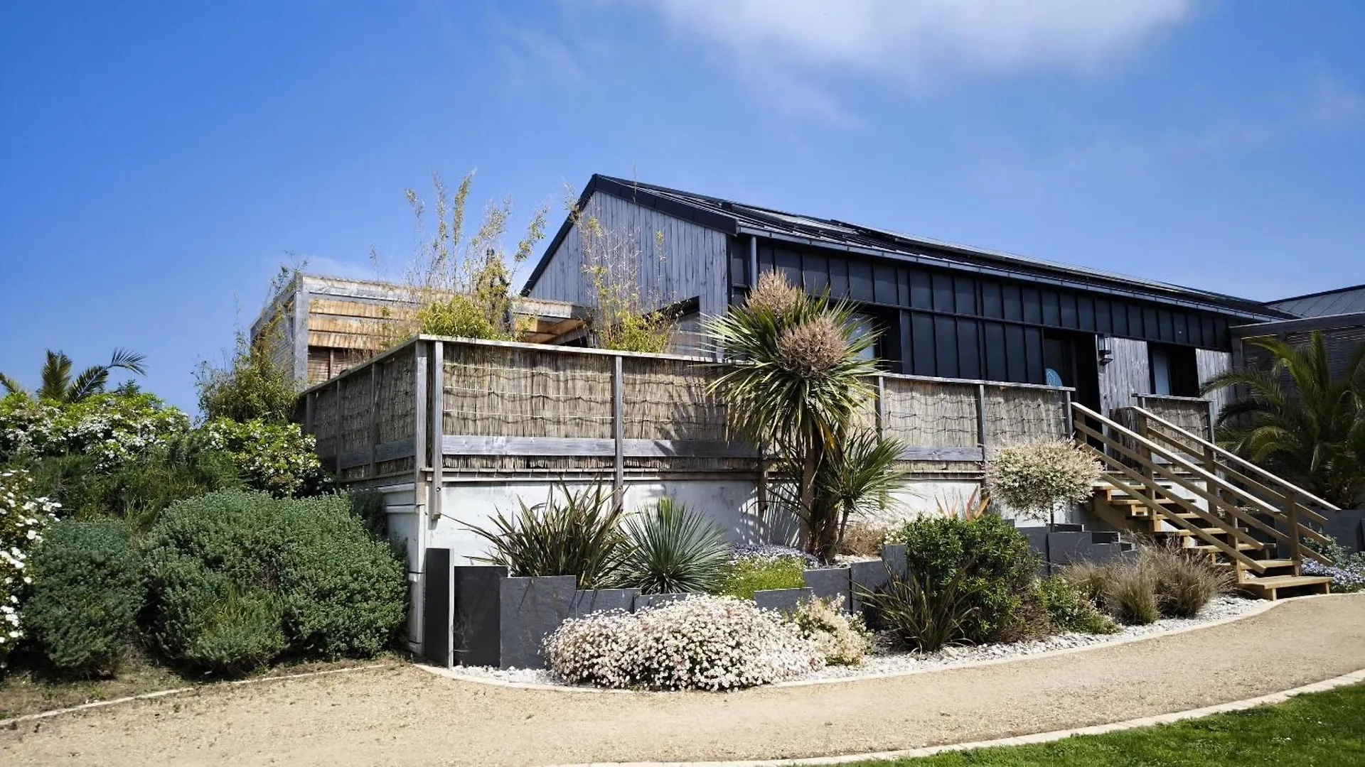Casa de Férias Les Suites Du Littoral - Gites Proche Mer - Piscine - Spa Plouézec